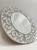 Ręcznie robiona podstawka ceramiczna z motywem ornamentu